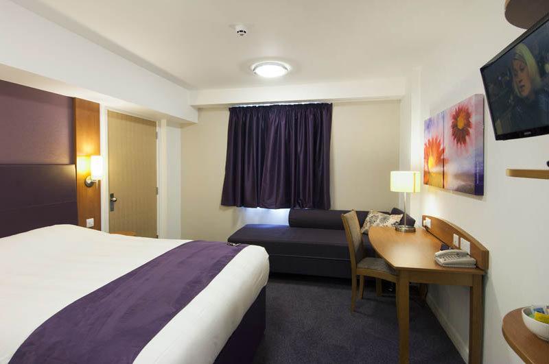Dundee East Premier Travel Inn المظهر الخارجي الصورة